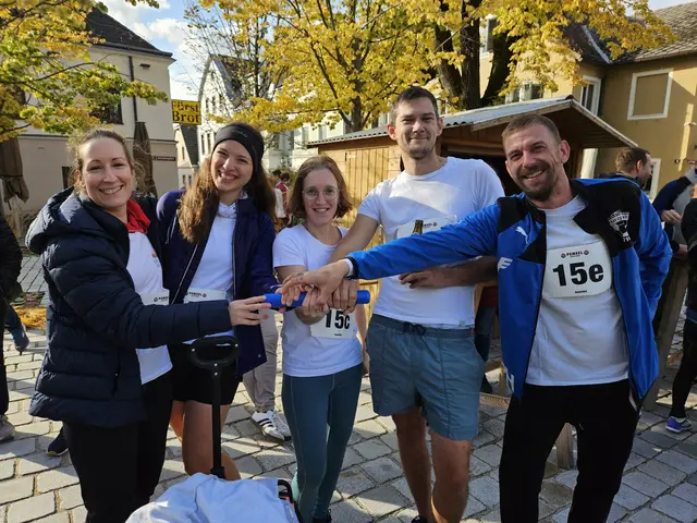 Tanja Russwurm, Marion Danzinger, Claudia und Andreas Blaimauer und Patrick Hödl | Foto: Simon Glösl