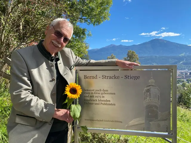 Bernd Stracke mit der Bernd Stracke Stiege | Foto: Bernd Stracke