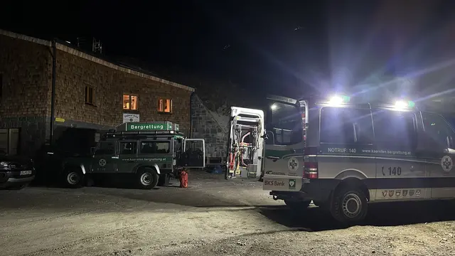 Für die Bergrettung Lieser-Maltatal und die Bergrettung Spittal / Stockenboi gings auf in Richtung Gießener Hütte. | Foto: Bergrettung Lieser-Maltatal