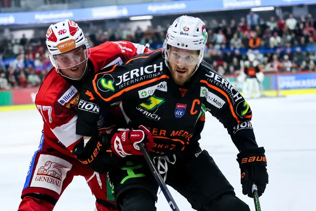 Am Sonntag gastiert der KAC in Liebenau. Beim ersten Aufeinandertreffen der Saison gingen die Grazer in Klagenfurt mit einem 2:3 als Sieger vom Eis.  | Foto: GEPA