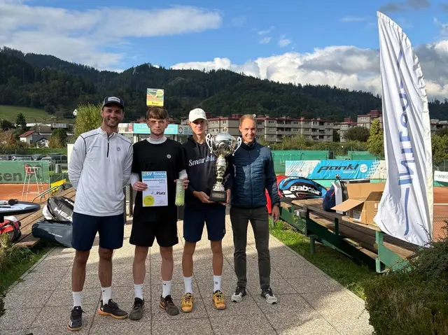 Die Firma Hintsteiner gewann den Tennis-Businesscup in Bruck an der Mur. | Foto: ESV Tennis Bruck