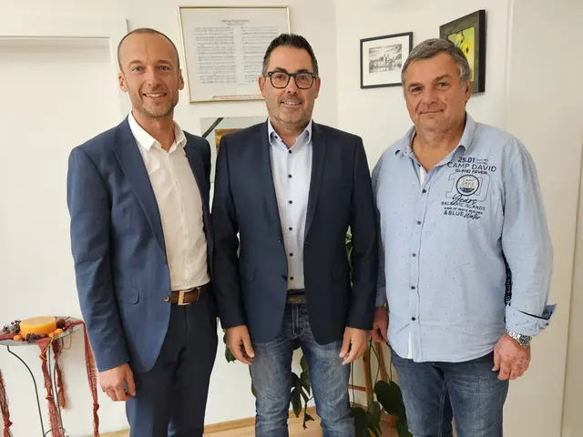 v.l. Karl Öckmayer, Bernhard Rameder, Vizebgm. Josef Landstetter | Foto: Marktgemeinde Leiben