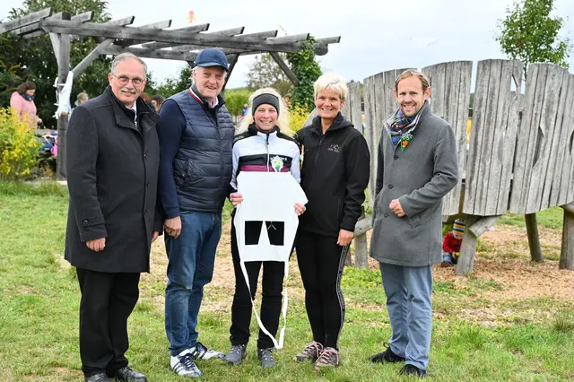 Richard Hogl, Alfred Babinsky, Isabella Gradl, Elisabeth Schüttengruber-Holly, Georg Ecker | Foto: Stadtgemeinde Hollabrunn