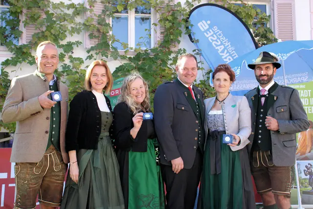 Zahlreiche Ehrengäste, die sogar einen Orden bekamen | Foto: Cescutti