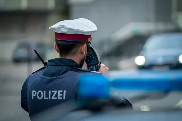 Der 26-Jährige war auf der Autobahn zu schnell unterwegs. (Symbolfoto) | Foto: Bernhard Knaus
