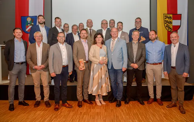 Politik und Wirtschaft aus der ganzen Region wollte wissen, wie es um den Technologiepark steht.  | Foto: Gerhard Pulsinger