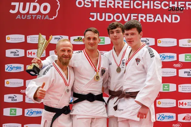 Phillipp Hacksteiner (rechts) | Foto: Sanjindo/Judo Austria