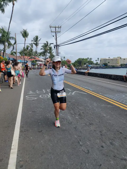 Der Wettkampf fand an der Westküste der Big Island statt, wo für die Sportlerinnen alles optimal aufbereitet wurde.  | Foto: Claudia Neureiter