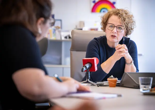 Landesrätin Christiane Teschl-Hofmeister informiert über die neue Digitalisierungsoffensive in der Pflege. | Foto: NLK Khittl