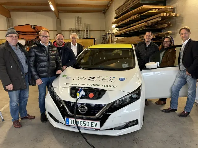 EG Elsbeere Wienerwald setzt auf Öko-Strom: Wolfgang Löser (Landwirt), Georg Ockermüller (Bürgermeister Eichgraben), Harald Lechner (Bürgermeister Asperhofen), Manfred Korntheuer (Geschäftsführer Neulengbacher Kommunalservice), Jürgen Rummel (Bürgermeister Neulengbach), Karin Winter (Bürgermeisterin Maria Anzbach), Matthias Zawichowski (Elsbeere Wienerwald) | Foto: Lauren Seywald