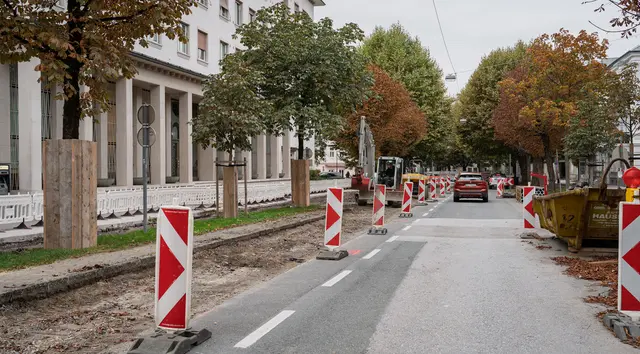 Franz-Josef-Straße: Neben der Radwegsanierung kommen neue taktile Leitsysteme | Foto: Stadt Salzburg/Alexander Killer