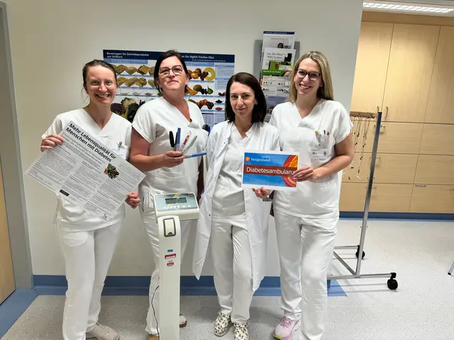 Das Team der Diabetesambulanz der Abteilung für Innere Medizin: Kristina Geisendorfer, BSc, DGKP Marlene Flasch, Dr. Jovana Vujic und Dr. Theresia Fürst (v.l.). | Foto: Gesundheit Burgenland