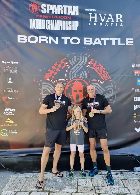 Stefan, Julia und Manfred in Hvar, Kroatien. | Foto: privat