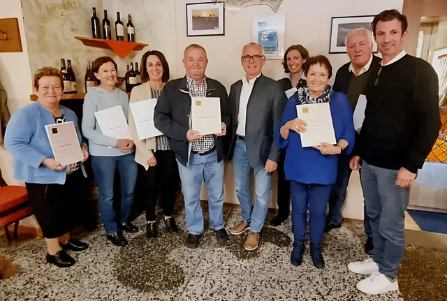 Gemeindeparteitag der ÖVP in Haringsee mit Ehrungen an verdiente Mitglieder. | Foto: Gemeinde Haringsee