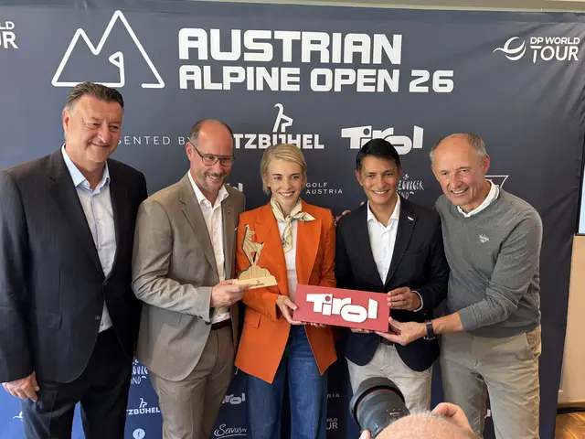 Edwin Weindorfer, Mario Gerber, Viktoria Veider-Walser, Patricio Hetfleisch, Leo Bauernberger. | Foto: Nikolaus Kogler