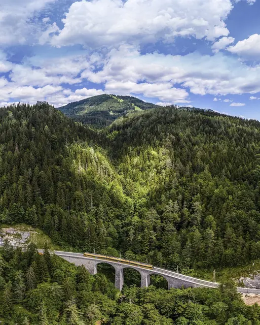 "9 Plätze – 9 Schätze": Die Mariazellerbahn geht für Niederösterreich ins Rennen um den Titel "Schönster Platz Österreichs". | Foto: Wegerbauer/NÖVOG