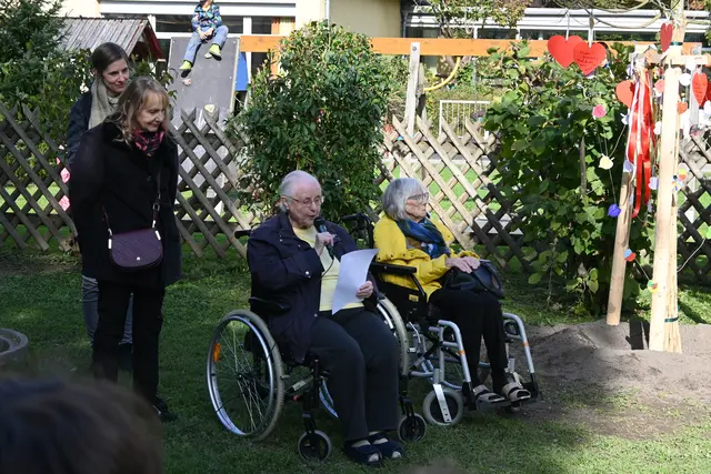 Nonne Herlinde trug ein eigenes Gedicht vor. | Foto: Lucia Königer