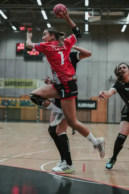 Marie Scheiderbauer (Nr. 7). | Foto: Martin Payraider