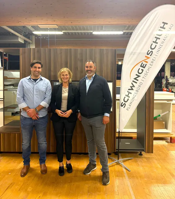 Christoph Schwingenschuh, Doris Staudinger, Bernhard Schwingenschuh (v.li.) | Foto: WB Kirchdorf