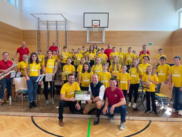 Unter dem Motto „Die Mukis führ’n sich auf“ präsentierten die Kinder und Jugendlichen des Jugendorchesters Muki ihr Können. | Foto: Muki
