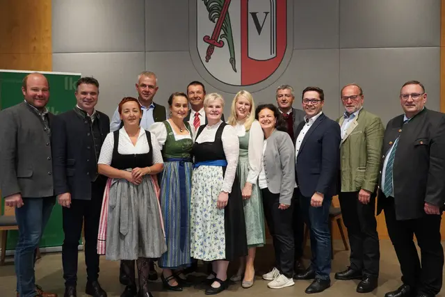 Zahlreiche Ehrengäste waren beim Bäurinnentag dabei. | Foto: Johannes Brandner