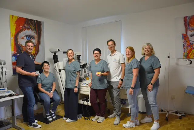 David Frischauf und Georg Sulzer mit ihrem motivierten Team. | Foto: shoma marketing gmbh