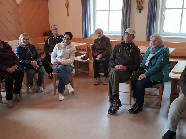 Seniorenbund Pabneukirchen besuchte die Feuerwehr Pabneukirchen. | Foto: Zinterhof