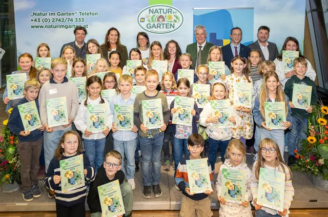 Gruppenbild der NÖ Lesemeister:innen | Foto: VOGUS