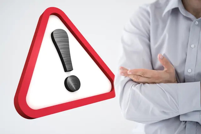Die "5F Church" bezeichnet sich selbst als "Werkzeug Gottes". Gründerin Kathryn Krick führt sogenannte Salbungen durch. Experten und Expertinnen warnen (Symbolfoto) | Foto: stock.adobe.com/at/vegefox.com