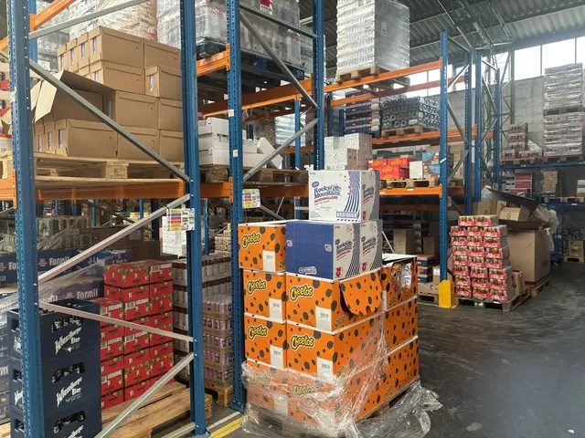 Für gewisse Produkte musste Alfies ein eigenes Etikett entwickeln.  | Foto: Luca Arztmann/MeinBezirk