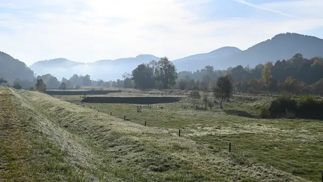 Hochwasser-Retentionsbecken 