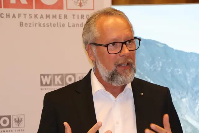 Roger Klimek, Vorstand der Raiffeisenbank Oberland-Reutte. | Foto: Thomas Seelos