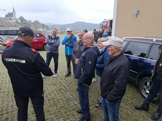 Seniorenbund Pabneukirchen besuchte die Feuerwehr Pabneukirchen. | Foto: Zinterhof