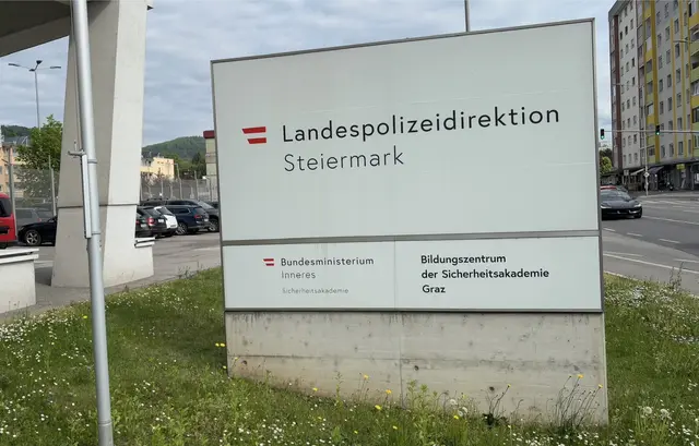 Die Polizei Steiermark wurde als Ehrenbehörde ausgezeichnet.  | Foto: MeinBezirk/Verena Kriechbaum