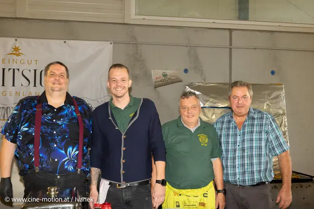 Das Küchenteam. | Foto: www.cine-motion.at / Ivanek