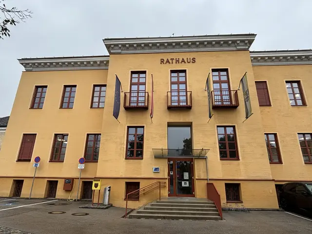 Düstere Wolken über Purkersdorf – die Stadtgemeinde stand kurz davor, handlungsunfähig zu sein. | Foto: Lauren Fahrenberger / MeinBezirk