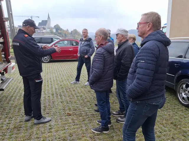 Seniorenbund Pabneukirchen besuchte die Feuerwehr Pabneukirchen. | Foto: Zinterhof