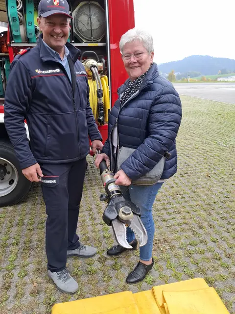 Seniorenbund Pabneukirchen besuchte die Feuerwehr Pabneukirchen. | Foto: Zinterhof