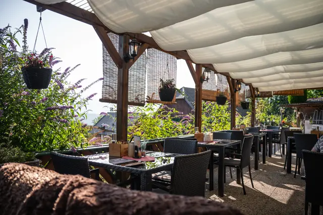 Foto: Restaurant Lamm 10 - Hotel-Gasthof Lammersdorf