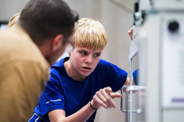 Lehrlingstag bei Welser Profile: Die verschiedenen Ausbildungsmöglichkeiten standen in Gresten im Fokus. | Foto: Welser Profile GmbH