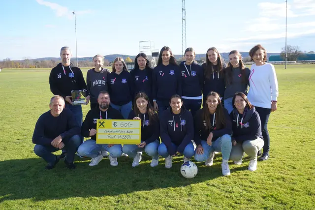 Die SPG Südburgenland/TSV Hartberg übergab 601 Euro an die Krebshilfe Burgenland. | Foto: Michael Strini