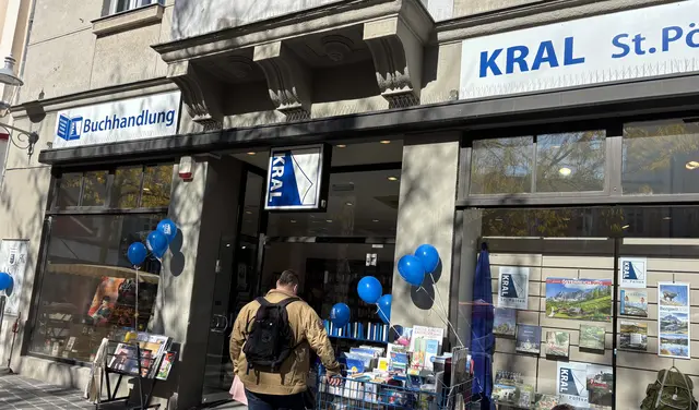 Die Buchhandlung Kral hat im Jänner die Bücherei Schubert übernommen und ist nun in den neuen Standort am Herrenplatz umgezogen. | Foto: Tanja Handlfinger