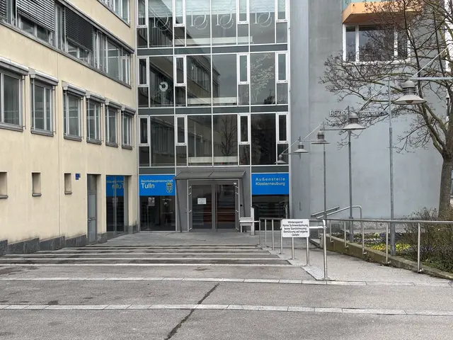 Die Außenstelle der BH Tulln in Klosterneuburg ist in der Leopoldstraße 21 zu finden. | Foto: MeinBezirk/Seebacher