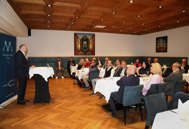 Management Club Tirol: Vortrag von Frank Staud | Foto: MC Tirol