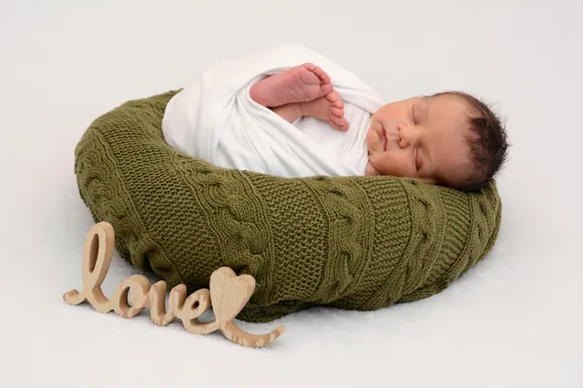 Name: Lukas
Geburtsdatum: 11.10.2025
Gewicht: 3.310 g
Größe: 52 cm
Eltern: Ulrike Hofer und Georg Leitner aus St. Marein im Mürztal | Foto: Babysmile