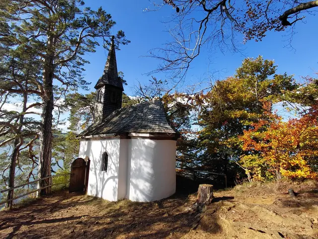 Wartstein Kapelle  | Foto: H.Bachinger