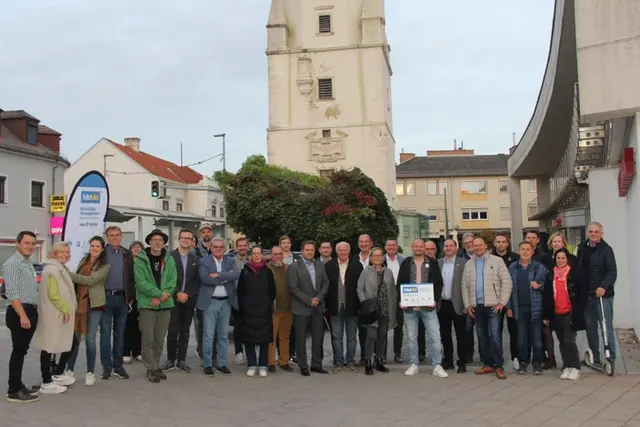 Die Gemeindevertreter beim Mobilitätsabend Industrieviertel Nord. | Foto: NÖ.Regional