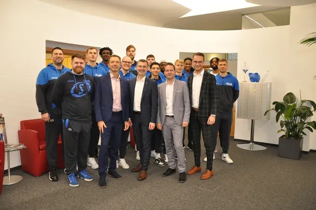 Die Gunners werden wieder bei der Volksbank zu Gast sein. | Foto: Volksbank Südburgenland