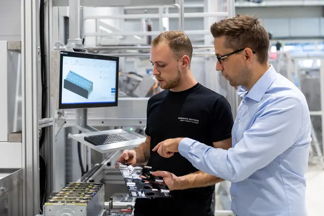 Spezialist ist man u. a. für Batteriemaschinen | Foto: Rosendahl Nextrom 