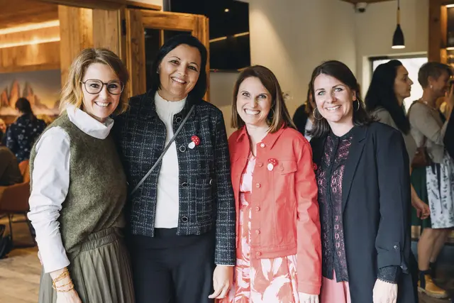 Brigitte Nindl (Gründerin), Claudia Egger (Kassierin), Christina Nindl (Obfrau) und Verena Hartl (Schriftführerin) | Foto: David Innerhofer/Pfifferlingplatzl